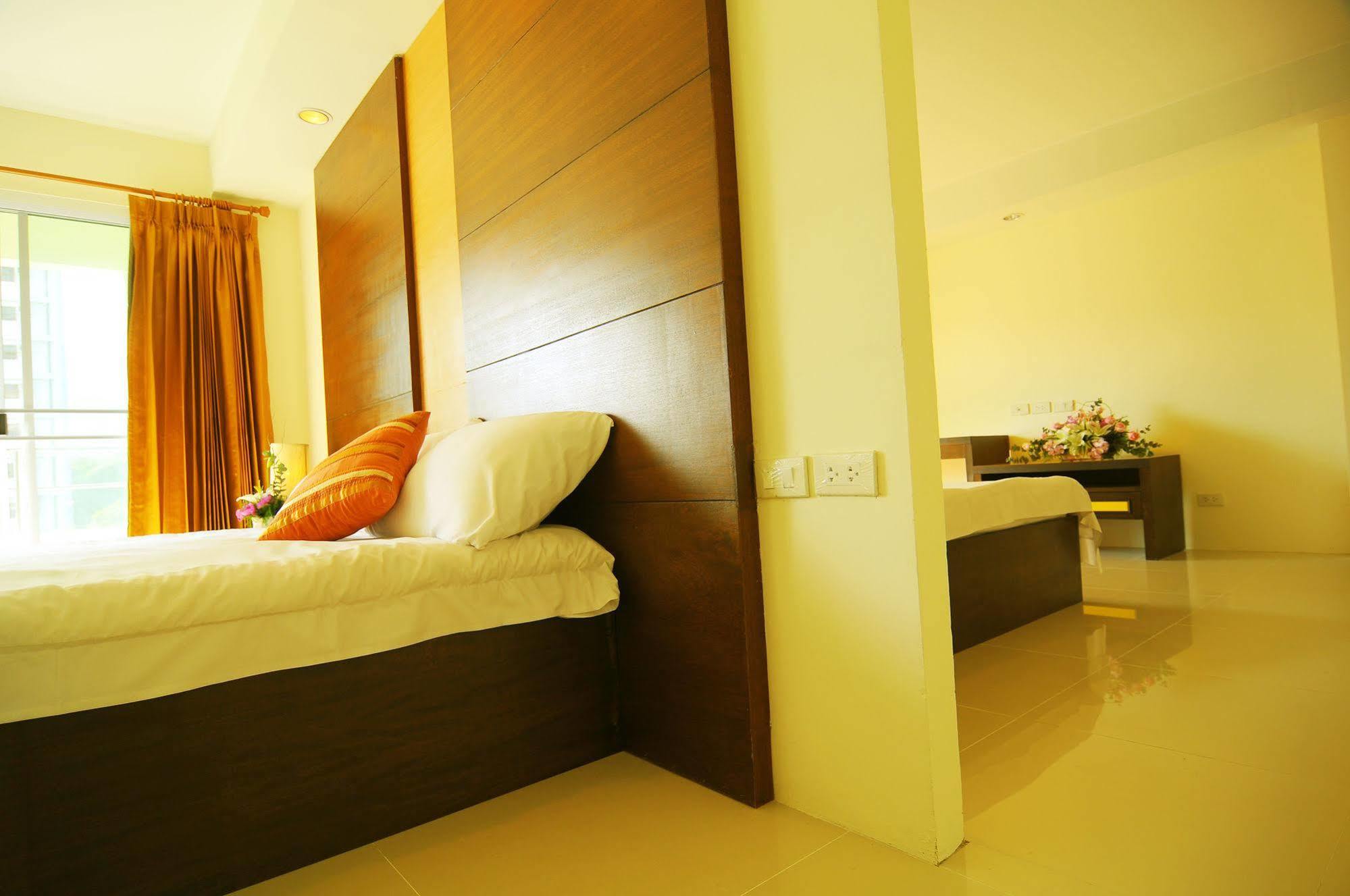 Grand Living Residence Csiangmaj Kültér fotó