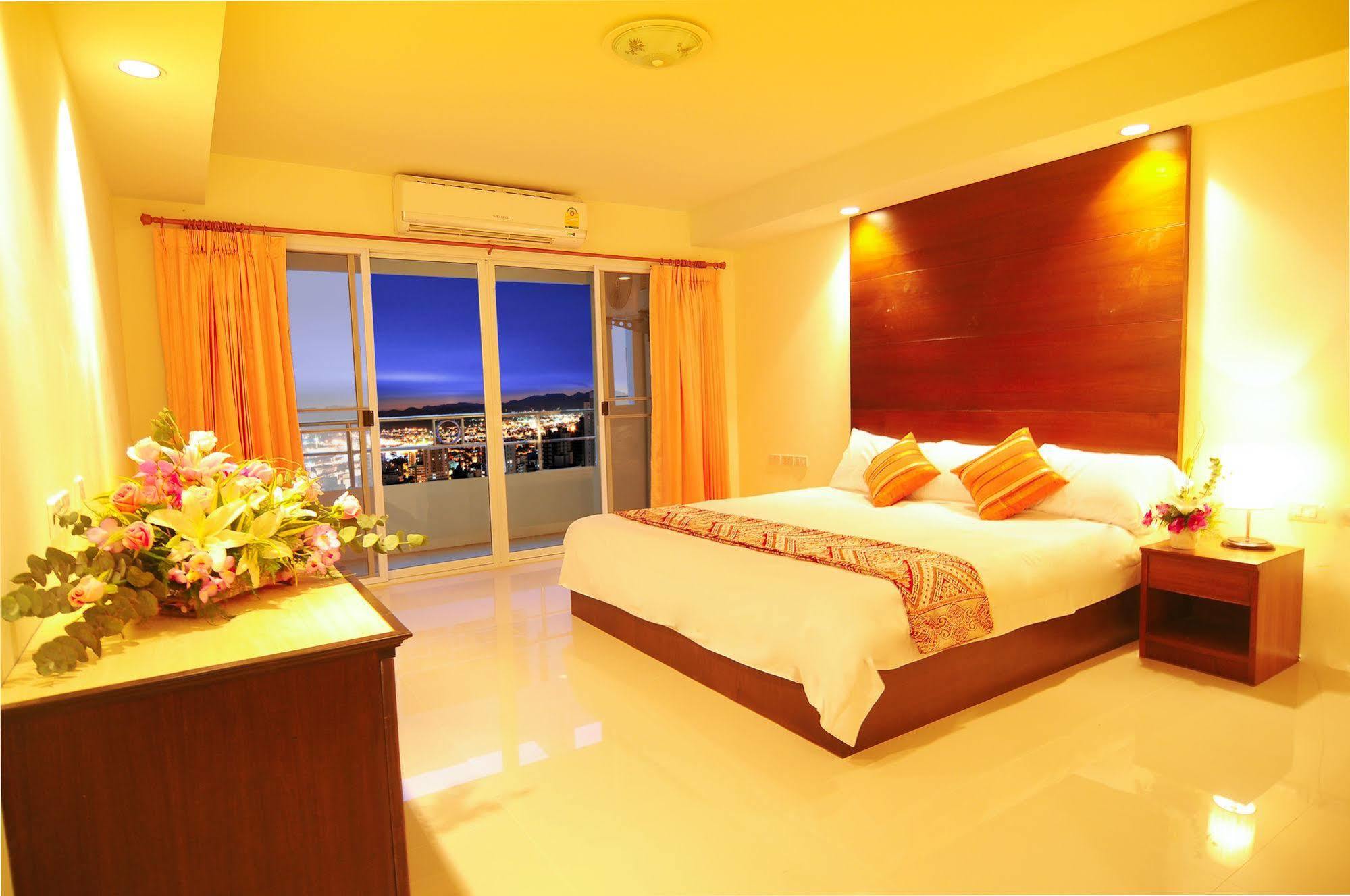 Grand Living Residence Csiangmaj Kültér fotó