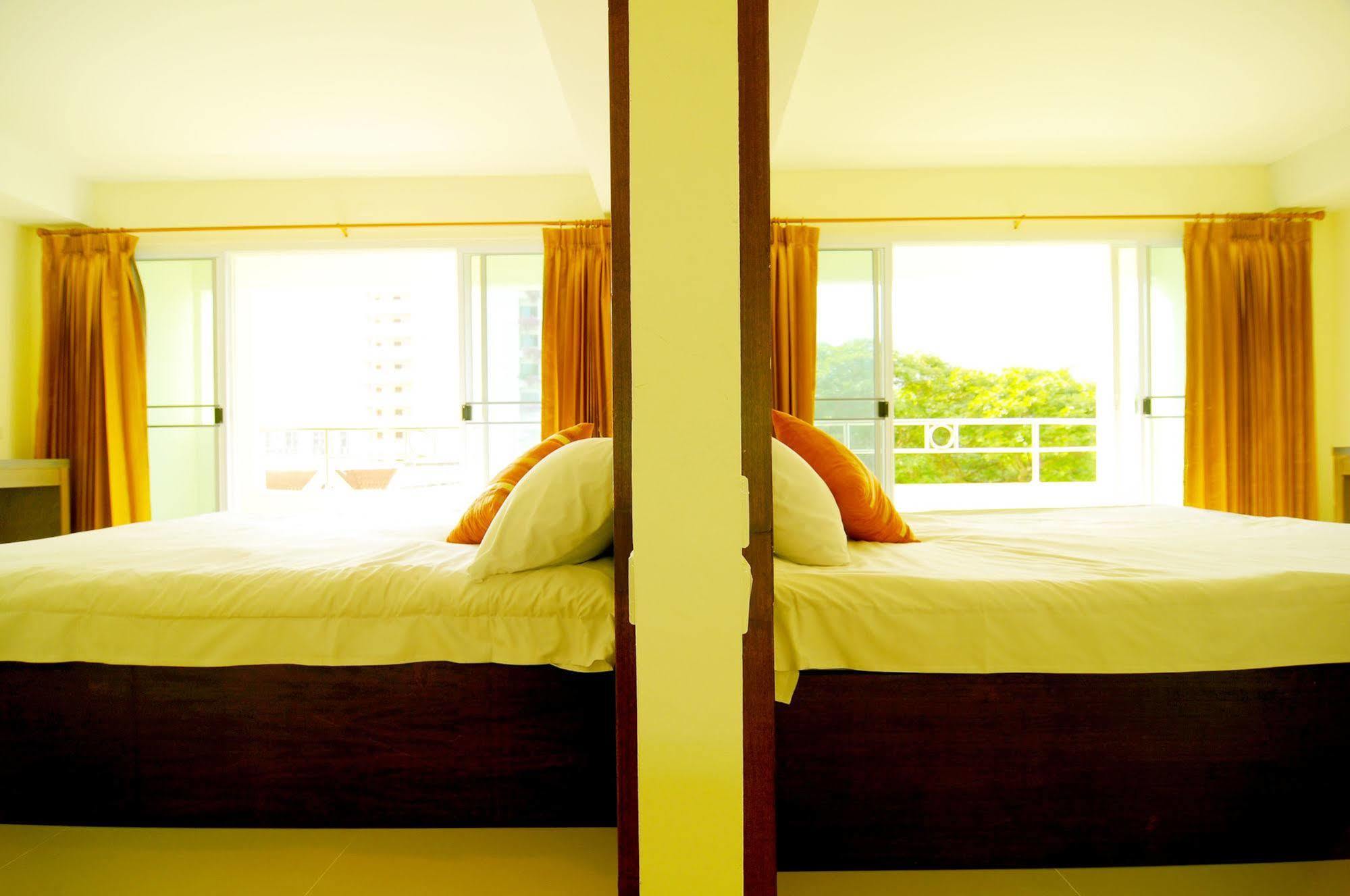 Grand Living Residence Csiangmaj Kültér fotó